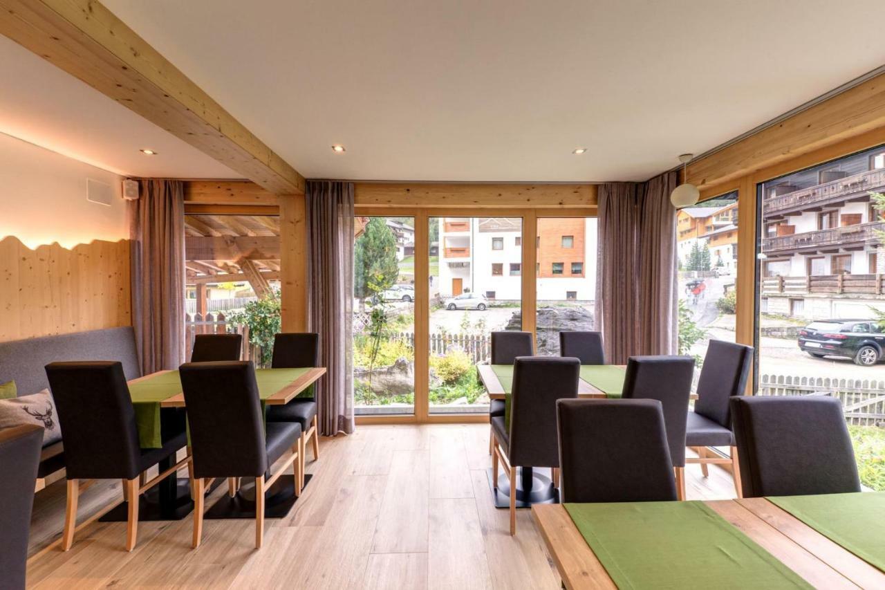 Apparthotel Marteshof Pfelders Exteriör bild
