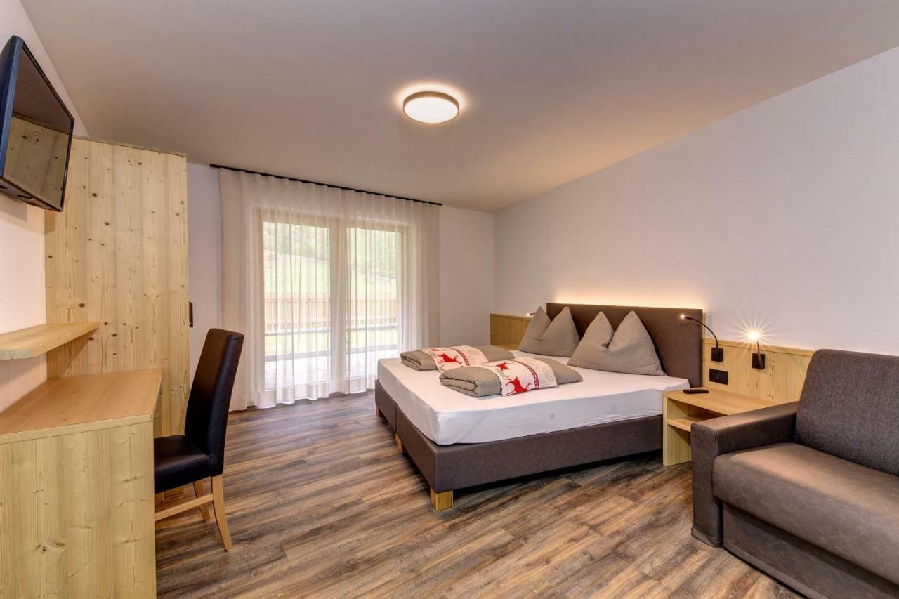 Apparthotel Marteshof Pfelders Exteriör bild
